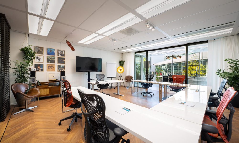 music-studio-en-suite-space