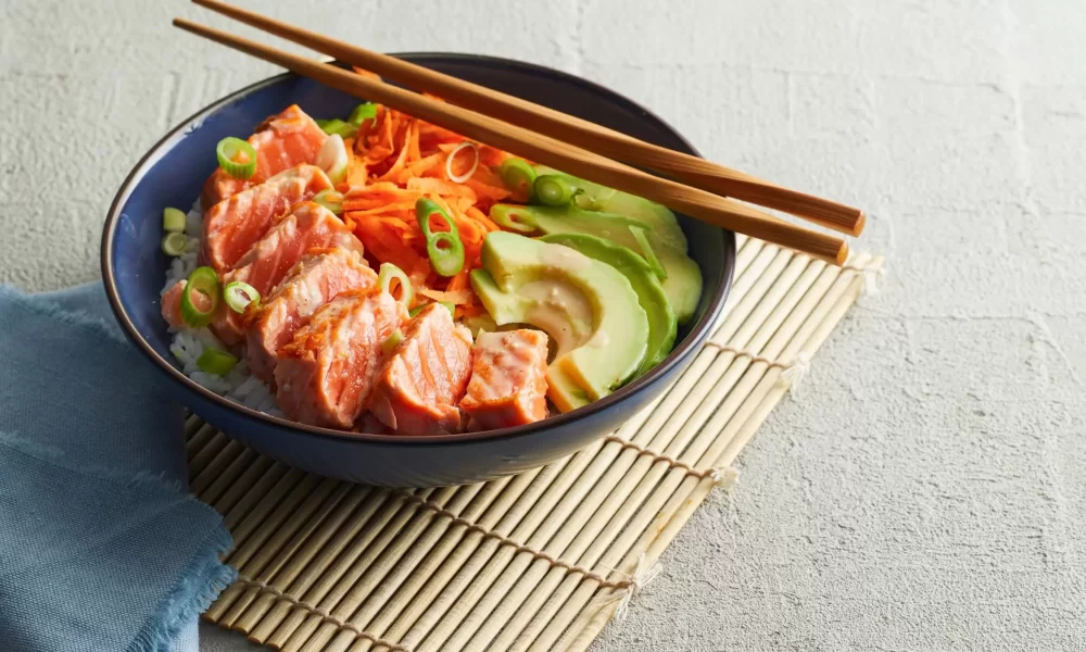 poke-bowl-place-stock