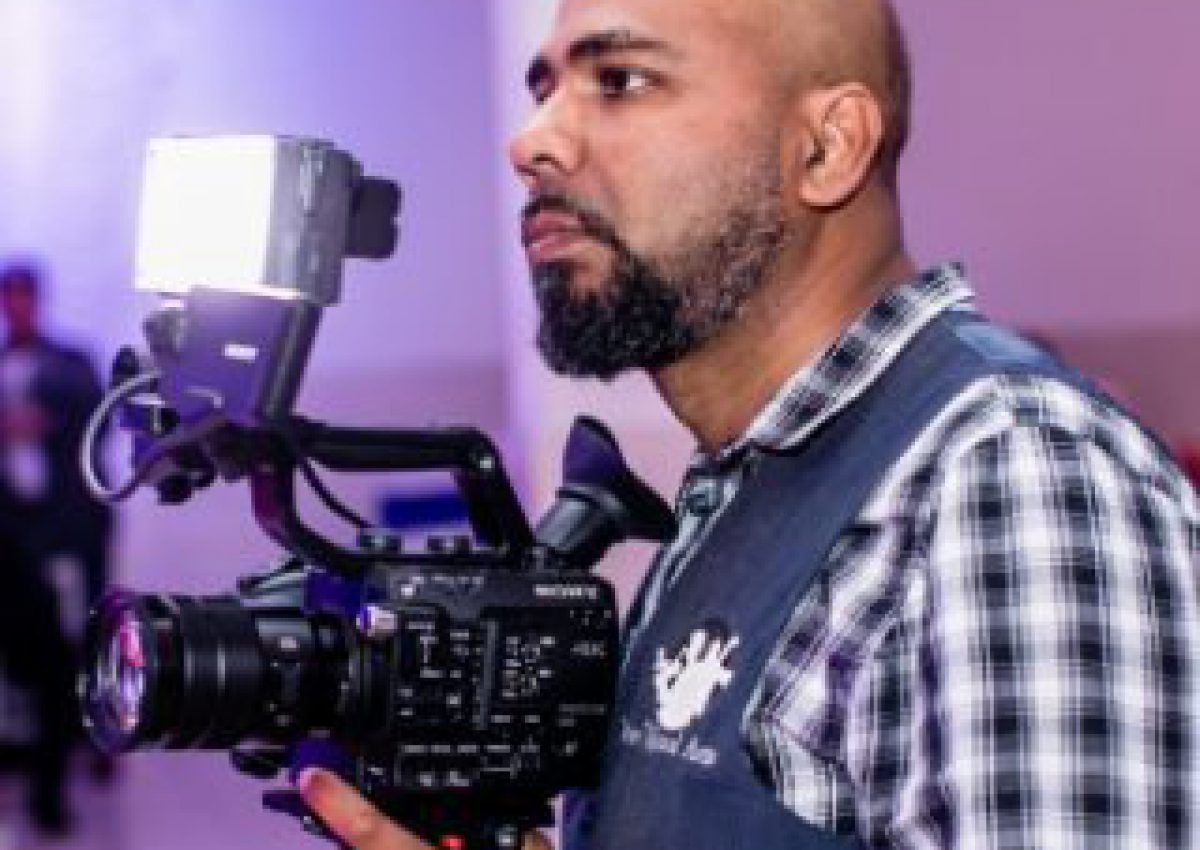 Trainer-Moen-Poeran-Adobe-Premiere-Pro-320x320 (1)
